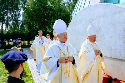 W niedzielę 25.08.2019 r. przy Katedrze Rzeszowskiej odbyły się Dożynki Diecezjalne. Do Parku Papieskiego przyjechało 73 delegacje z wieńcami dożynkowymi. fot. Andrzej Kotowicz