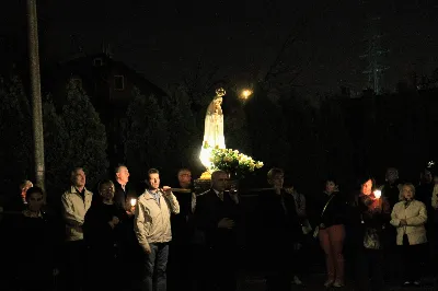 Mszy Świętej przewodniczył i homilię wygłosił ks. Piotr Fortuna - proboszcz parafii Matysówka. Liturgię oraz Różaniec przygotowały ss. Serafitki oraz ss. Felicjanki. fot. Andrzej Kotowicz