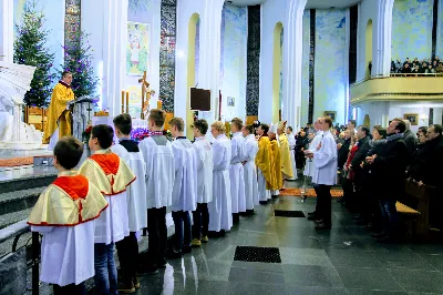 Pasterce w naszej Katedrze przewodniczył Ks. Bp Edward Białogłowski. Czuwanie przed Pasterką prowadziła młodzież z Oazy.
fot. Andrzej Kotowicz