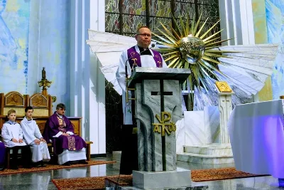 14 lutego 2018 r., w Środę Popielcową, bp Jan Wątroba przewodniczył Mszy św. w katedrze rzeszowskiej o godz. 18.00. W koncelebrze uczestniczyli m.in. infułaci: ks. Stanisław Mac i ks. Wiesław Szurek. Homilię wygłosił ks. Jacek Szczęch – wykładowca i prefekt Wyższego Seminarium Duchownego w Rzeszowie.