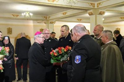 27 grudnia 2017 r. o godz. 18.00 w Katedrze odbyła się Msza Święta w intencji biskupa rzeszowskiego Jana Wątroby z okazji imienin. fot. Andrzej Kotowicz