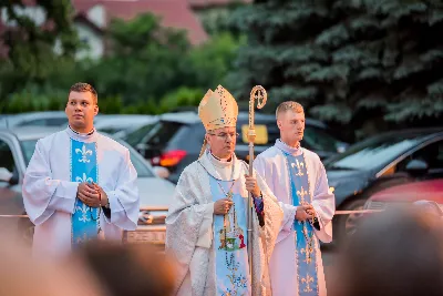 13 czerwca 2018 r. o godz 19.00 została odprawiona dziękczynna Msza Święta dziękczynna w 25 rocznicę koronacji figury Matki Bożej Fatimskiej w Katedrze Rzeszowskiej. Po Mszy Świętej odbyła się uroczysta procesja różańcowa. fot. Fotografiarzeszow