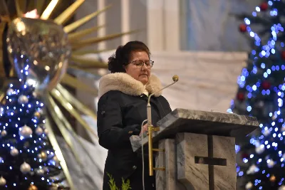 W liturgiczne wspomnienie św. Jana Apostoła (27 grudnia) w katedrze rzeszowskiej celebrowano Eucharystię, której przewodniczył bp Jan Wątroba. Mszę św. koncelebrował abp Edward Nowak, bp Edward Białogłowski, a także ok. 60 kapłanów, którzy wraz z przedstawicielami wspólnot, stowarzyszeń i instytucji modlili się w intencji Biskupa Rzeszowskiego z okazji jego imienin.
Homilię wygłosił ks. Janusz Kosior, proboszcz parafii pw. św. Jadwigi Królowej w Rzeszowie.
Na zakończenie Mszy św. bp Jan Wątroba podziękował za modlitwę i życzenia. 
fot. ks. Jakub Oczkowicz
