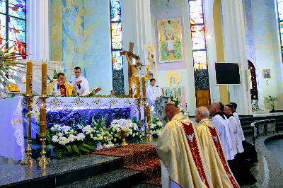 W Niedzielę Trójcy Przenajświętszej (27.05.2018 r.) Mszę Prymicyjną w naszej Katedrze odprawił ks. Anatolij Rusin, który odbywał praktykę diakońską w naszej wspólnocie. fot. Andrzej Kotowicz