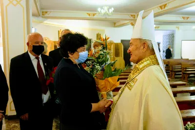 W niedzielę 7 czerwca podczas Mszy Świętej o godz. 12.00 we wspólnocie parafialnej dziękowaliśmy Panu Bogu za 60 lat kapłaństwa ks. inf. Stanisława Maca - pierwszego proboszcza i budowniczego naszej Katedry. fot. Joanna Prasoł, Andrzej Kotowicz