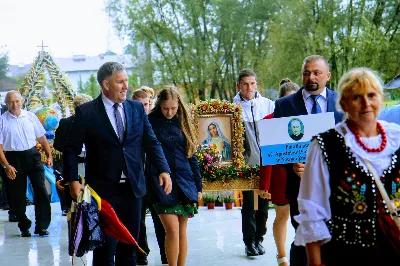 Jak co roku, w ostatnią niedzielę sierpnia w Rzeszowie odbyły się dożynki diecezjalne. Uroczystość była okazją dziękczynienia za tegoroczne plony, na które rolnicy z trudem pracowali przez cały rok. fot. Andrzej Kotowicz