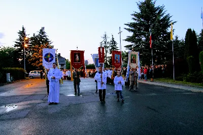 Mszy Świętej przewodniczył ks. Jerzy Buczek. Homilię wygłosił ks. Tomasz Bać. Śpiew prowadził chór Alba Cantans, którym dyrygowała Kornelia Ignas.