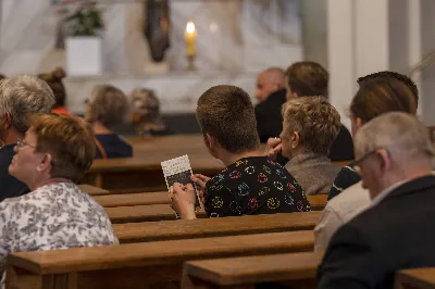 W niedzielę 17 lipca 2022 r. odbył się pierwszy z koncertów w ramach Podkarpackiego Festiwalu Organowego. Wystąpiła słynna czeska organistka Michaela Káčerková. Organizatorem festiwalu jest Fundacja Promocji Kultury i Sztuki ARS PRO ARTE oraz Katedra Rzeszowska.
fot. Joanna Prasoł