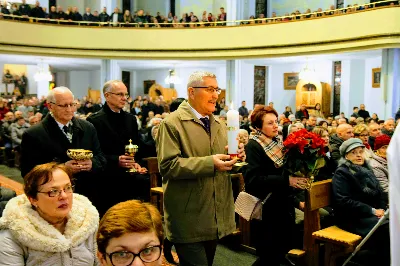 Pasterce w naszej Katedrze przewodniczył bp Jan Wątroba.  fot. Andrzej Kotowicz