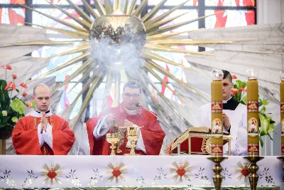 27 grudnia 2018 r. o godz. 18.00 w Katedrze odbyła się Msza Święta w intencji biskupa rzeszowskiego Jana Wątroby z okazji imienin. fot. Fotografiarzeszow