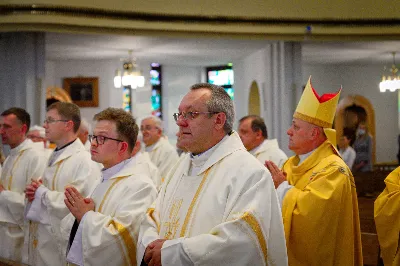 We wtorek 7 września w ramach Sympozjum Wykładowców Liturgiki na Wydziałach Teologicznych i w Wyższych Seminariach Duchownych, które w dniach 7-9 września odbywało się w Rzeszowie, została odprawiona Msza Święta w naszej Katedrze, której przewodniczył bp Jan Wątroba. fot. Andrzej Kotowicz