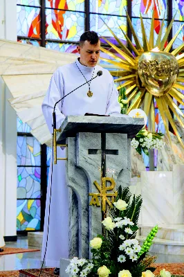 Mszy Świętej przewodniczył i homilię wygłosił ks. Mieczysław Rusin - proboszcz bazyliki archikatedralnej w Przemyślu. fot. Andrzej Kotowicz