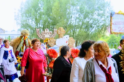 Jak co roku, w ostatnią niedzielę sierpnia w Rzeszowie odbyły się dożynki diecezjalne. Uroczystość była okazją dziękczynienia za tegoroczne plony, na które rolnicy z trudem pracowali przez cały rok. fot. Andrzej Kotowicz