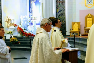 Mszy Świętej na zakończenie roku kalendarzowego i nabożeństwu dziękczynno-błagalnemu przewodniczył bp Jan Wątroba. fot. Andrzej Kotowicz