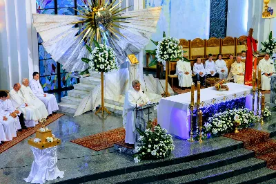 Mszy Świętej przewodniczył ks. Jerzy Buczek. Homilię wygłosił ks. Tomasz Bać. Śpiew prowadził chór Alba Cantans, którym dyrygowała Kornelia Ignas.