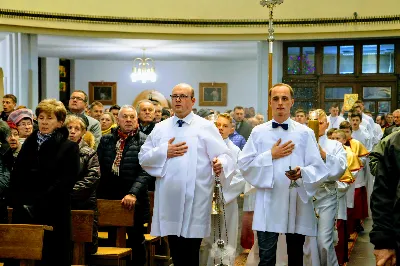 Pasterce w naszej Katedrze przewodniczył bp Jan Wątroba.  fot. Andrzej Kotowicz