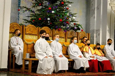 Pasterce w naszej Katedrze przewodniczył ks. Krzysztof Gołąbek - proboszcz.  fot. Andrzej Kotowicz