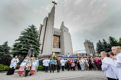 13 czerwca 2018 r. o godz 19.00 została odprawiona dziękczynna Msza Święta dziękczynna w 25 rocznicę koronacji figury Matki Bożej Fatimskiej w Katedrze Rzeszowskiej. Po Mszy Świętej odbyła się uroczysta procesja różańcowa. fot. Fotografiarzeszow