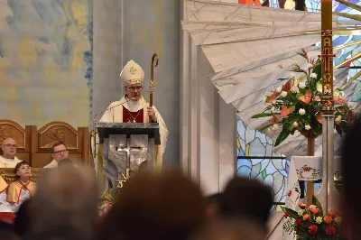 W czwartek, 24 kwietnia w Katedrze Rzeszowskiej bp Jan Wątroba odprawił Mszę św. w intencji zmarłego w Poniedziałek Wielkanocny papieża Franciszka.
fot. ks. Jakub Oczkowicz