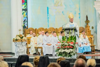 13 czerwca 2018 r. o godz 19.00 została odprawiona dziękczynna Msza Święta dziękczynna w 25 rocznicę koronacji figury Matki Bożej Fatimskiej w Katedrze Rzeszowskiej. Po Mszy Świętej odbyła się uroczysta procesja różańcowa. fot. Fotografiarzeszow