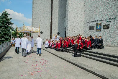 W niedzielę 3.06.2018 r. podczas Mszy Świętej o godz. 12.00 do grona chórzystów Pueri Cantores Resovienses zostało włączonych 16 chłopców.