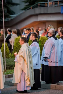 13 czerwca 2018 r. o godz 19.00 została odprawiona dziękczynna Msza Święta dziękczynna w 25 rocznicę koronacji figury Matki Bożej Fatimskiej w Katedrze Rzeszowskiej. Po Mszy Świętej odbyła się uroczysta procesja różańcowa. fot. Fotografiarzeszow