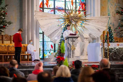 W Niedzielę Świętej Rodziny Mszy Świętej o godz. 12.00 przewodniczył bp Edward Białogłowski. Eucharystię uświetnił śpiewem kolęd Katedralny Chór Chłopięco-Męski Pueri Cantores Resovienses. fot. Paulina Lęcznar