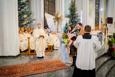 W poniedziałek 27 grudnia 2021 r. w naszej Katedrze duchowni i świeccy modlili się w intencji bpa Jana Wątroby w dniu imienin.  fot. Paulina Lęcznar