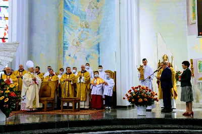 W niedzielę 7 czerwca podczas Mszy Świętej o godz. 12.00 we wspólnocie parafialnej dziękowaliśmy Panu Bogu za 60 lat kapłaństwa ks. inf. Stanisława Maca - pierwszego proboszcza i budowniczego naszej Katedry. fot. Joanna Prasoł, Andrzej Kotowicz