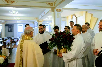 W niedzielę 7 czerwca podczas Mszy Świętej o godz. 12.00 we wspólnocie parafialnej dziękowaliśmy Panu Bogu za 60 lat kapłaństwa ks. inf. Stanisława Maca - pierwszego proboszcza i budowniczego naszej Katedry. fot. Joanna Prasoł, Andrzej Kotowicz