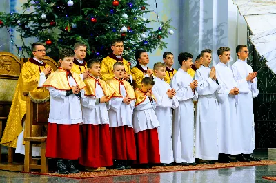 Pasterce w naszej Katedrze przewodniczył bp Jan Wątroba.  fot. Andrzej Kotowicz