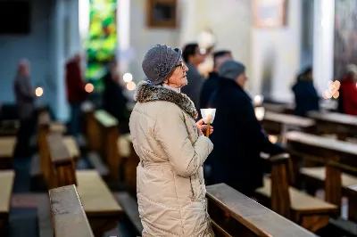 W czwartek (7 grudnia) w wigilię Niepokalanego Poczęcia NMP modliliśmy się śpiewem Akatystu ku czci Bogurodzicy. Śpiew prowadziła Katedralna Schola Liturgiczna pod dyrekcją ks. Juliana Wybrańca. Nabożeństwu przewodniczył ks. Jakub Oczkowicz.
fot. Tomasz Chrobak