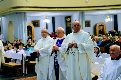 Mszy Świętej przewodniczył i homilię wygłosił ks. Mieczysław Rusin - proboszcz bazyliki archikatedralnej w Przemyślu. fot. Andrzej Kotowicz