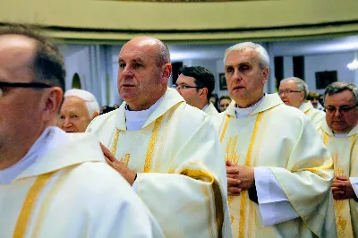 27 grudnia 2017 r. o godz. 18.00 w Katedrze odbyła się Msza Święta w intencji biskupa rzeszowskiego Jana Wątroby z okazji imienin. fot. Andrzej Kotowicz