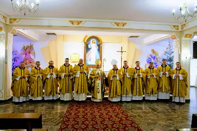 Pasterce w naszej Katedrze przewodniczył bp Jan Wątroba.  fot. Andrzej Kotowicz