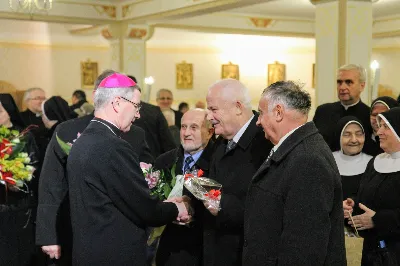 27 grudnia 2017 r. o godz. 18.00 w Katedrze odbyła się Msza Święta w intencji biskupa rzeszowskiego Jana Wątroby z okazji imienin. fot. Andrzej Kotowicz