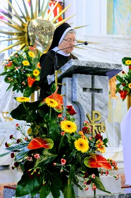 W niedzielę 7 czerwca podczas Mszy Świętej o godz. 12.00 we wspólnocie parafialnej dziękowaliśmy Panu Bogu za 60 lat kapłaństwa ks. inf. Stanisława Maca - pierwszego proboszcza i budowniczego naszej Katedry. fot. Joanna Prasoł, Andrzej Kotowicz