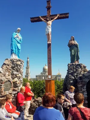 W dniach 4-6 maja 2018 r. wyruszyła wraz z ks. Julianem pielgrzymka parafialna do Kalisza, Torunia, Lichenia i Niepokalanowa.