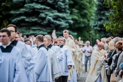 13 czerwca 2018 r. o godz 19.00 została odprawiona dziękczynna Msza Święta dziękczynna w 25 rocznicę koronacji figury Matki Bożej Fatimskiej w Katedrze Rzeszowskiej. Po Mszy Świętej odbyła się uroczysta procesja różańcowa. fot. Fotografiarzeszow