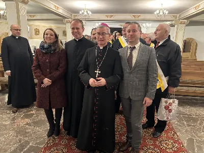 W liturgiczne wspomnienie św. Jana Apostoła (27.12) bp Jan Wątroba przewodniczył Mszy św. w katedrze rzeszowskiej. Eucharystię koncelebrowali abp Edward Nowak, bp Edward Białogłowski, bp Kazimierz Górny, a także ponad 60 kapłanów, którzy wraz z wiernymi modlili się w intencji Biskupa Rzeszowskiego z okazji jego imienin.