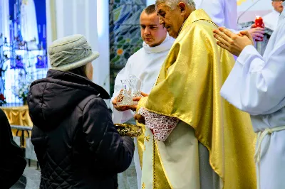 Pasterce w naszej Katedrze przewodniczył Ks. Bp Edward Białogłowski. Czuwanie przed Pasterką prowadziła młodzież z Oazy.
fot. Andrzej Kotowicz