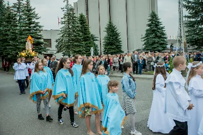 13 czerwca 2018 r. o godz 19.00 została odprawiona dziękczynna Msza Święta dziękczynna w 25 rocznicę koronacji figury Matki Bożej Fatimskiej w Katedrze Rzeszowskiej. Po Mszy Świętej odbyła się uroczysta procesja różańcowa. fot. Fotografiarzeszow