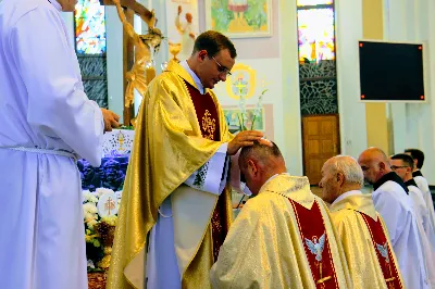 W Niedzielę Trójcy Przenajświętszej (27.05.2018 r.) Mszę Prymicyjną w naszej Katedrze odprawił ks. Anatolij Rusin, który odbywał praktykę diakońską w naszej wspólnocie. fot. Andrzej Kotowicz