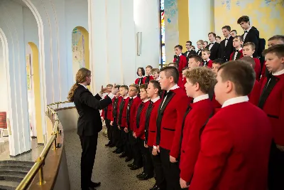 W piątek 28 czerwca obchodziliśmy Uroczystość Najświętszego Serca Pana Jezusa. Jest to nasze święto patronalne złączone z możliwością zyskania odpustu zupełnego. Uroczystej sumie odpustowej przewodniczył bp Edward Białogłowski. Kaznodzieją odpustowym był ks. dr Łukasz Hendzel. fot.: www.facebook.com/Fotografiarzeszow https://fotografiarzeszow.com.pl/