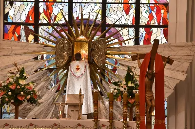 W czwartek, 24 kwietnia w Katedrze Rzeszowskiej bp Jan Wątroba odprawił Mszę św. w intencji zmarłego w Poniedziałek Wielkanocny papieża Franciszka.
fot. ks. Jakub Oczkowicz