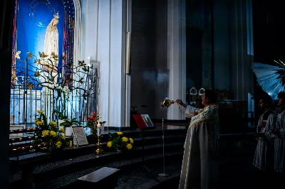 W czwartek (7 grudnia) w wigilię Niepokalanego Poczęcia NMP modliliśmy się śpiewem Akatystu ku czci Bogurodzicy. Śpiew prowadziła Katedralna Schola Liturgiczna pod dyrekcją ks. Juliana Wybrańca. Nabożeństwu przewodniczył ks. Jakub Oczkowicz.
fot. Tomasz Chrobak