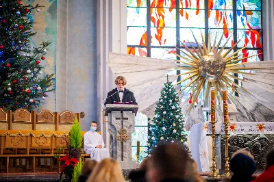 W Niedzielę Świętej Rodziny Mszy Świętej o godz. 12.00 przewodniczył bp Edward Białogłowski. Eucharystię uświetnił śpiewem kolęd Katedralny Chór Chłopięco-Męski Pueri Cantores Resovienses. fot. Paulina Lęcznar