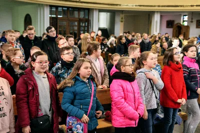 W dniach 19-21.02.2018 r. odbyły się w Katedrze Rzeszowskiej rekolekcje dla dzieci i młodzieży ze Szkoły Podstawowej nr 23 w Rzeszowie. Rekolekcje wygłosił ks. Dominik Kiełb, posługujący w parafii pw. Św. Michała Archanioła w Rzeszowie. Gościem specjalnym podczas rekolekcji był pan Andrzej Sondej - niewidomy od urodzenia organista z Kolbuszowej.