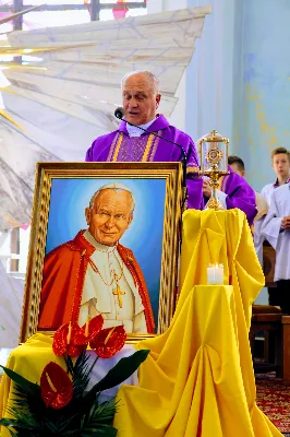 W niedzielę 2.04.2017 r. podczas Mszy Świętej o godz. 9.00 miało miejsce uroczyste wprowadzenie ks. Krzysztofa Gołąbka w pełnienie posługi proboszcza Katedry.