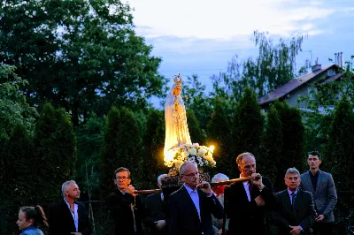 Mszy Świętej przewodniczył ks. Jerzy Buczek. Homilię wygłosił ks. Tomasz Bać. Śpiew prowadził chór Alba Cantans, którym dyrygowała Kornelia Ignas.